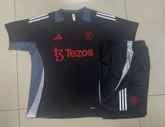 2024-2025 Manchester United Black Short-Sleeve Thailand Soccer Tracksuit-815