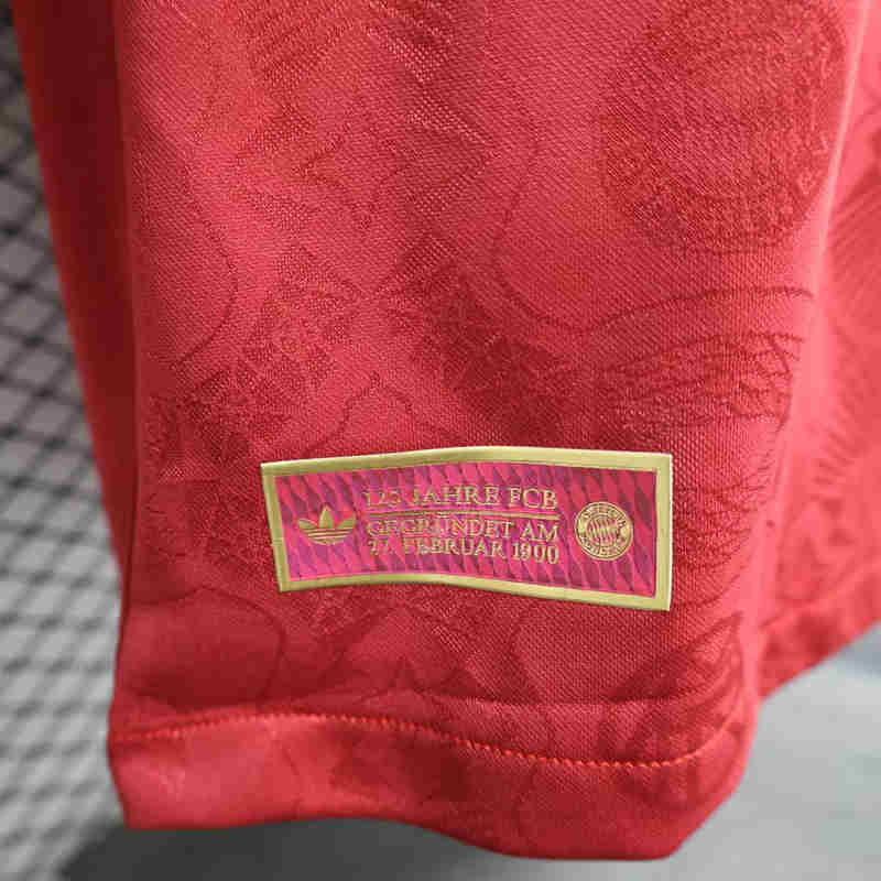Player Version 2025-2026 Anniversary Edition Bayern München Red Thailand Soccer Jersey AAA-888